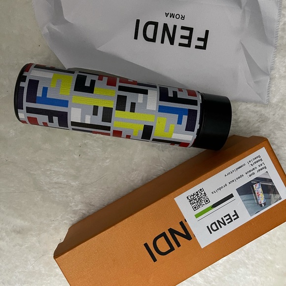 Tumbler - Picture 1 of 2